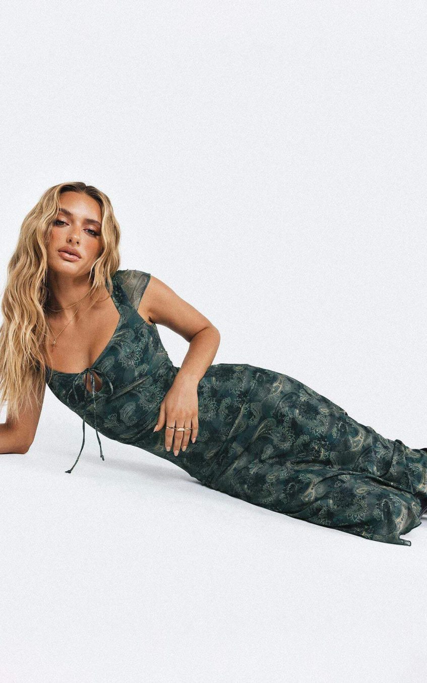 Square Collar Lace Up Slim Midi Dress